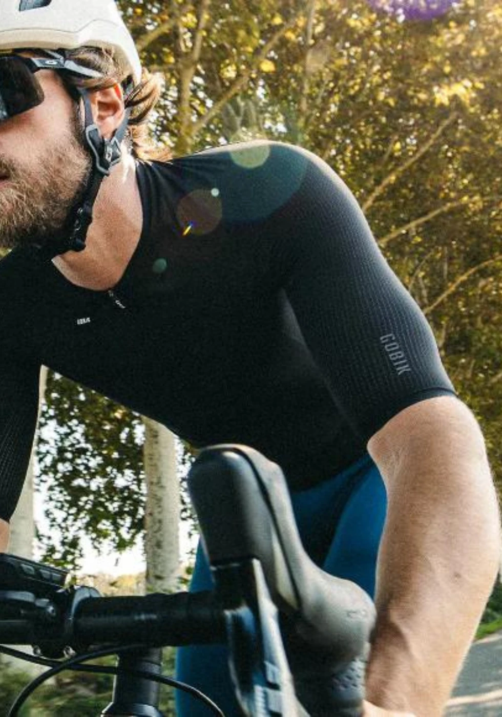 How to dress for summer cycling